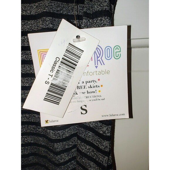 New with Tags LuLaRoe Classic Tee - Size S - Black Gray Striped Women's Comfort - Picture 4 of 9